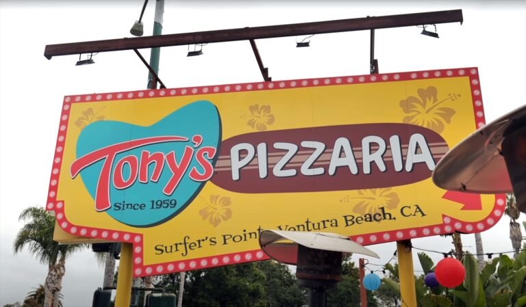 Tonys Pizzaria in Ventura, California